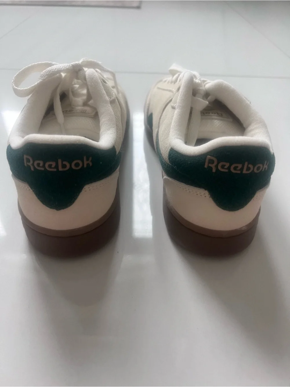 Reebok Forte Lounger Suede Sneakers in Dark Green and Tan Size 7.5